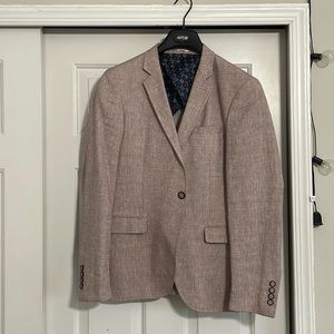 Mens pink blazer. Size 38R. One button. Casual style. Slimmer fit.